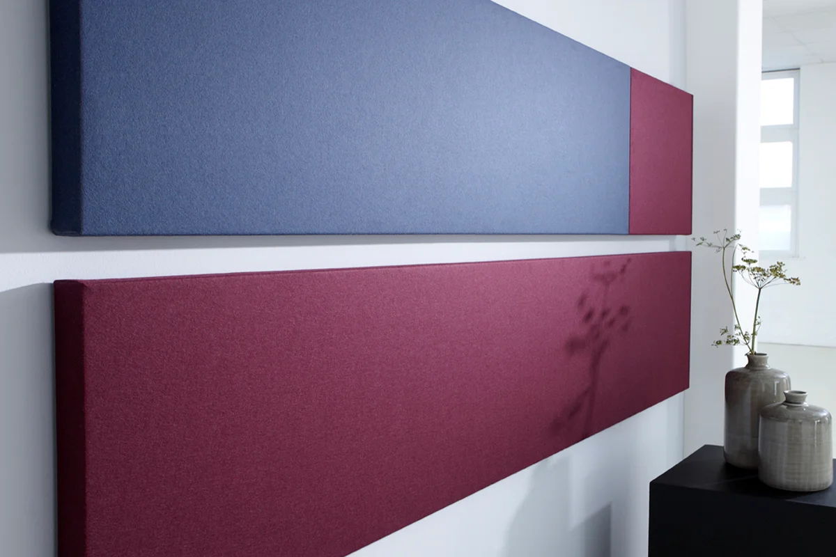 Panneaux acoustiques décoratifs muraux PRO avec châtaignier fumé de Nordic  Acoustics en 240x60cm